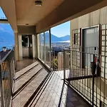 Relax Sul Maggiore, Pool&sauna شقة